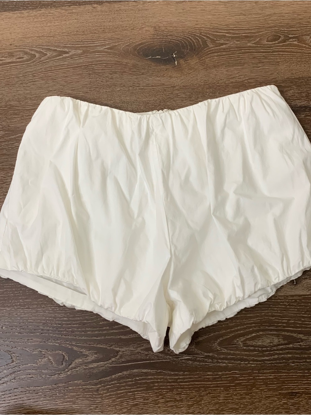 Posse White Women's Lightweight Elastic Waist Shorts